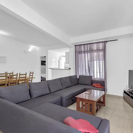 بيت للعطل Con Piscina Privada San Bartolomé