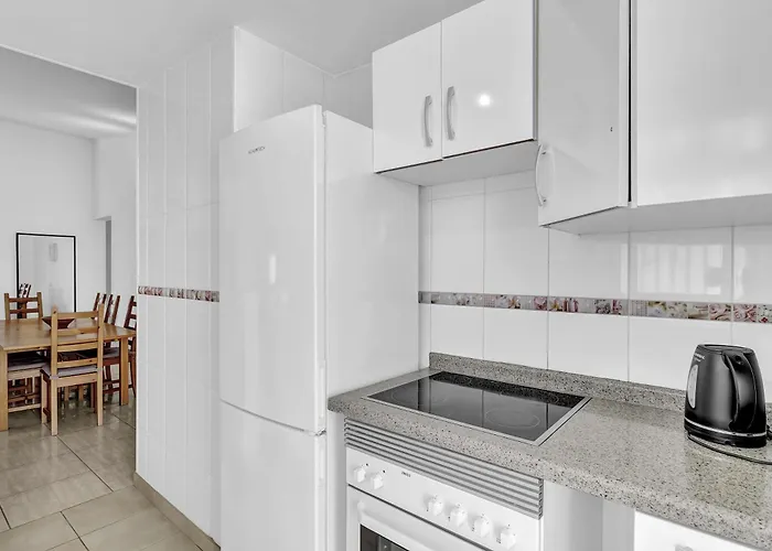 Con Piscina Privada בית נופש